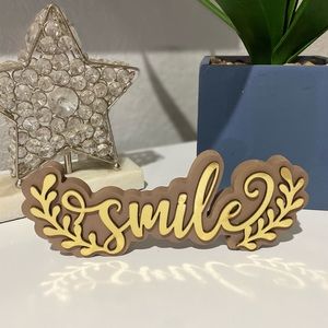 Home decorative positivity messages “SMILE”